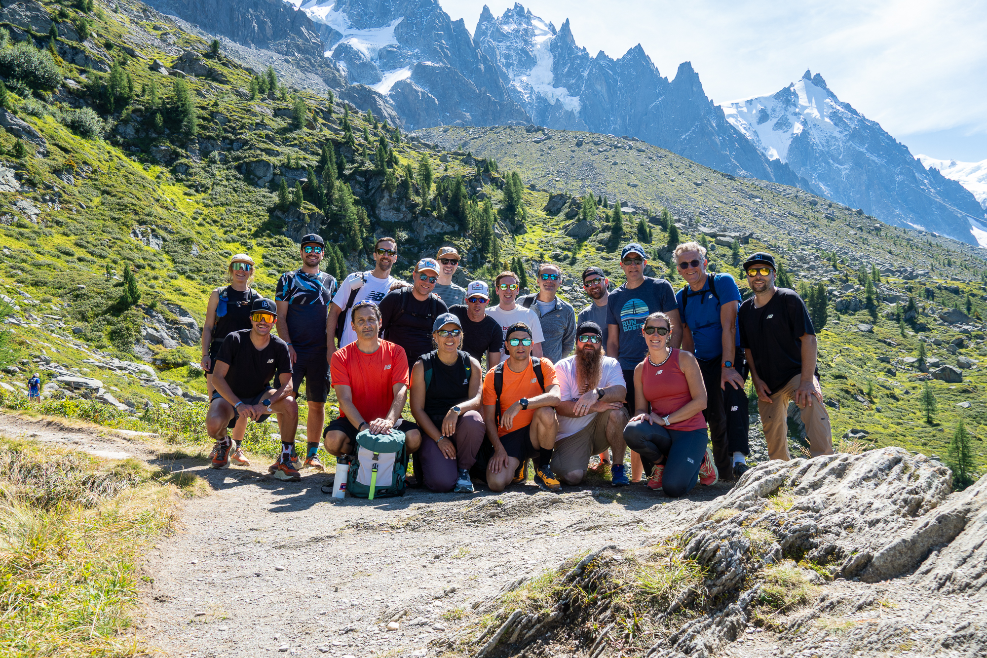 UTMB live experience team new balance en randonnée a chamonix